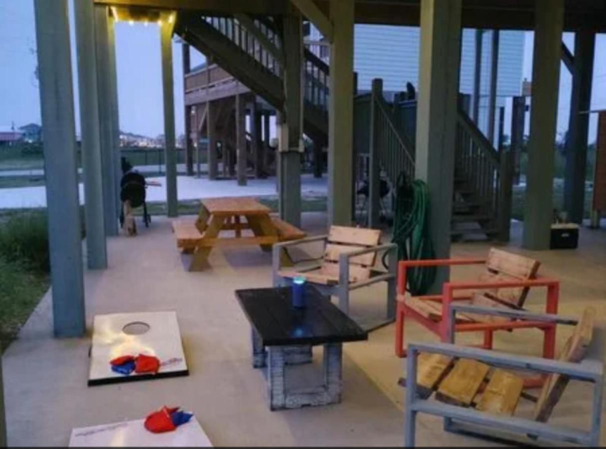 Fancy Nancy 2 Min Walk To Beach, Lyft, Pet-friendly *