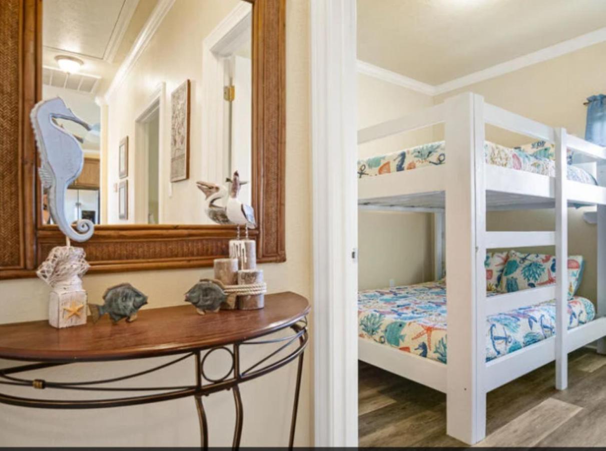 Holiday home Fancy Nancy 2 Min Walk To Beach, Lyft, Pet-friendly