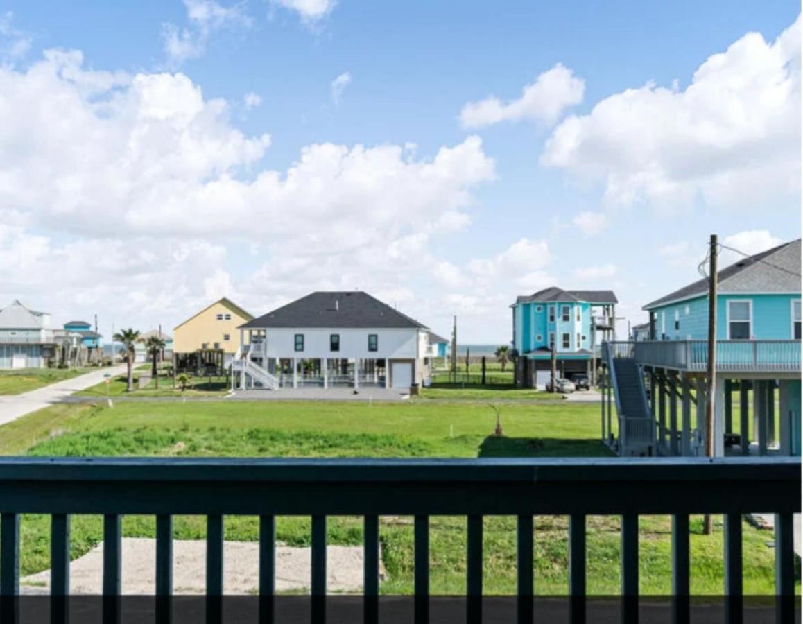 Holiday home Fancy Nancy 2 Min Walk To Beach, Lyft, Pet-friendly